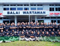 Kapuspen TNI Melaksanakan Exit Briefing di Aula Balai Wartawan