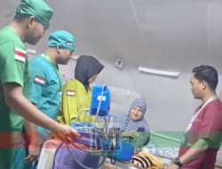 Nakes TNI Tangani Korban Gaza di Mesir