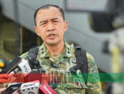 Jangkau Daerah Terisolasi Bencana Sumut, TNI Gunakan Metode Airdrop Salurkan Logistik